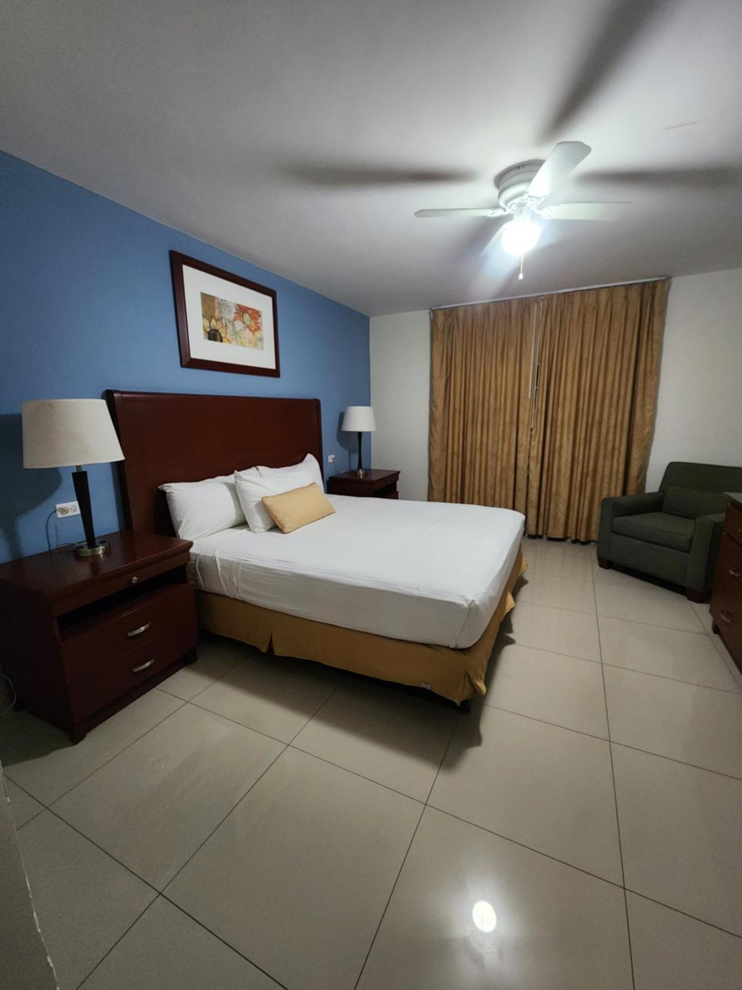 אנסנאדה Hotel Presidente מראה חיצוני תמונה